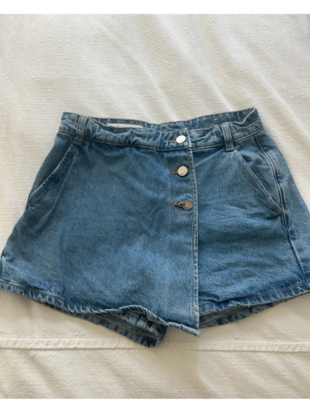 Zara High-Waist Blue Denim Skort with Button Front